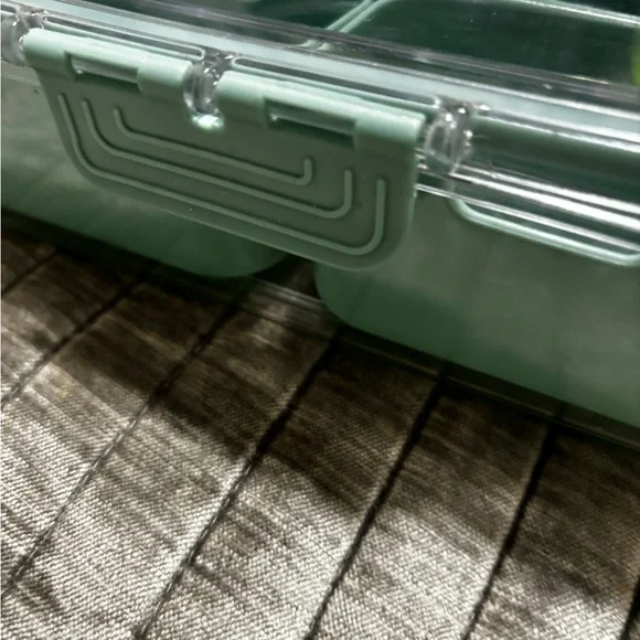 Storage Container - Picture 5 of 5